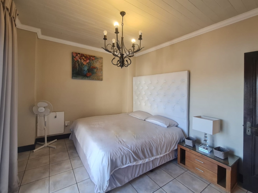 3 Bedroom Property for Sale in Estate D Afrique North West